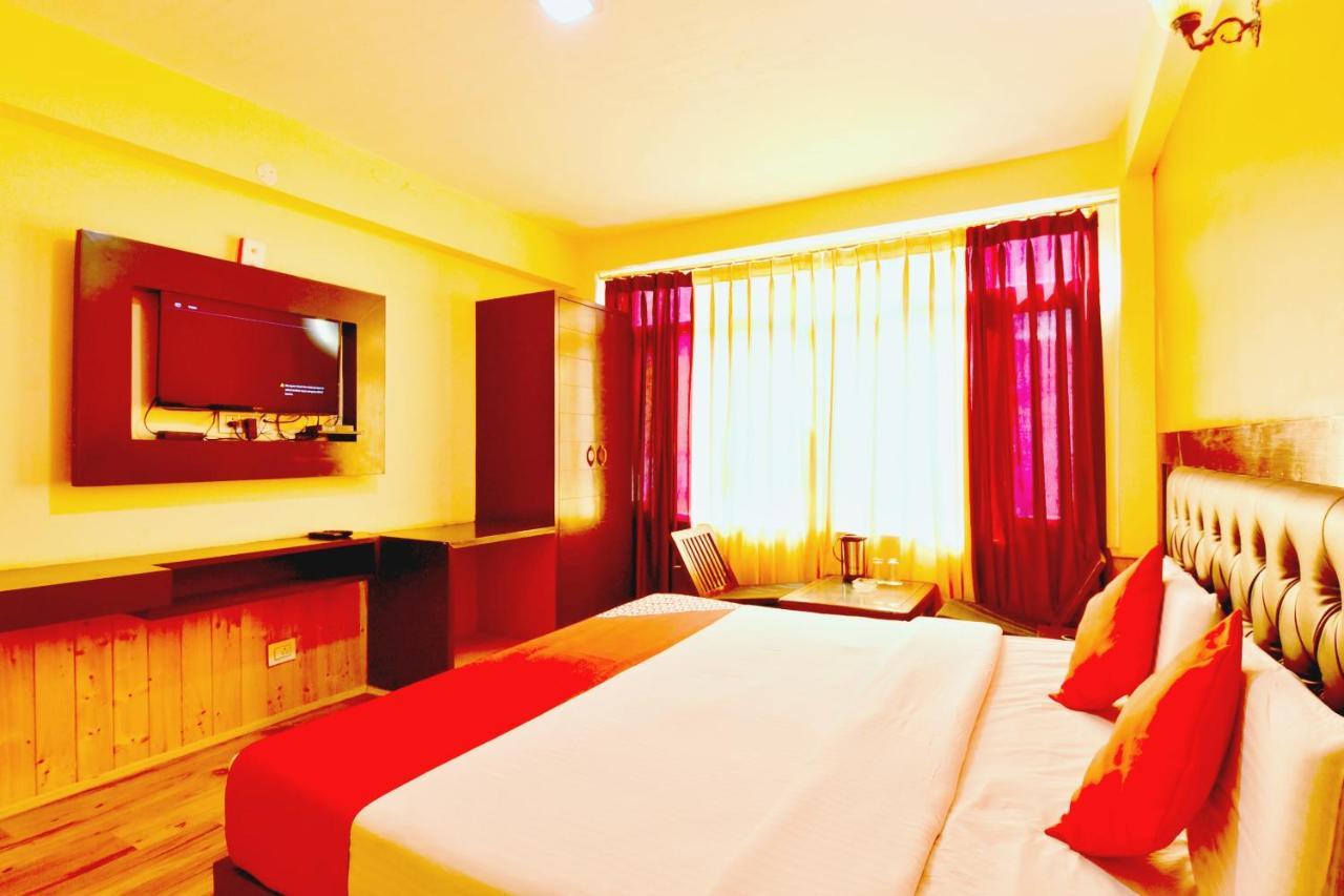 Oyo Flagship 27062 Hotel Green View Manāli Exteriér fotografie